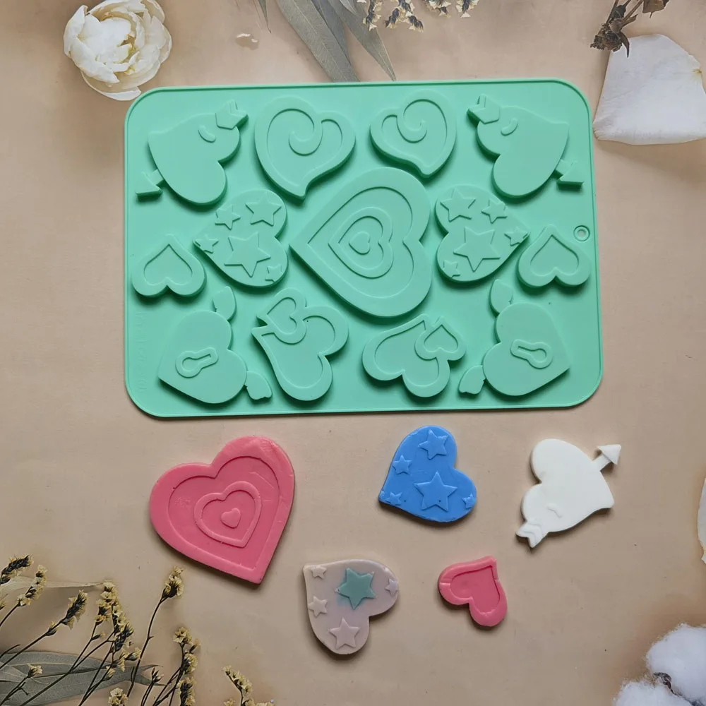 

13 Cavity Heart Silicone Chocolate Mold DIY Cake Accessories Molds Kitchen Ice Cubes Biscuit Pastry Manual Baking Mould