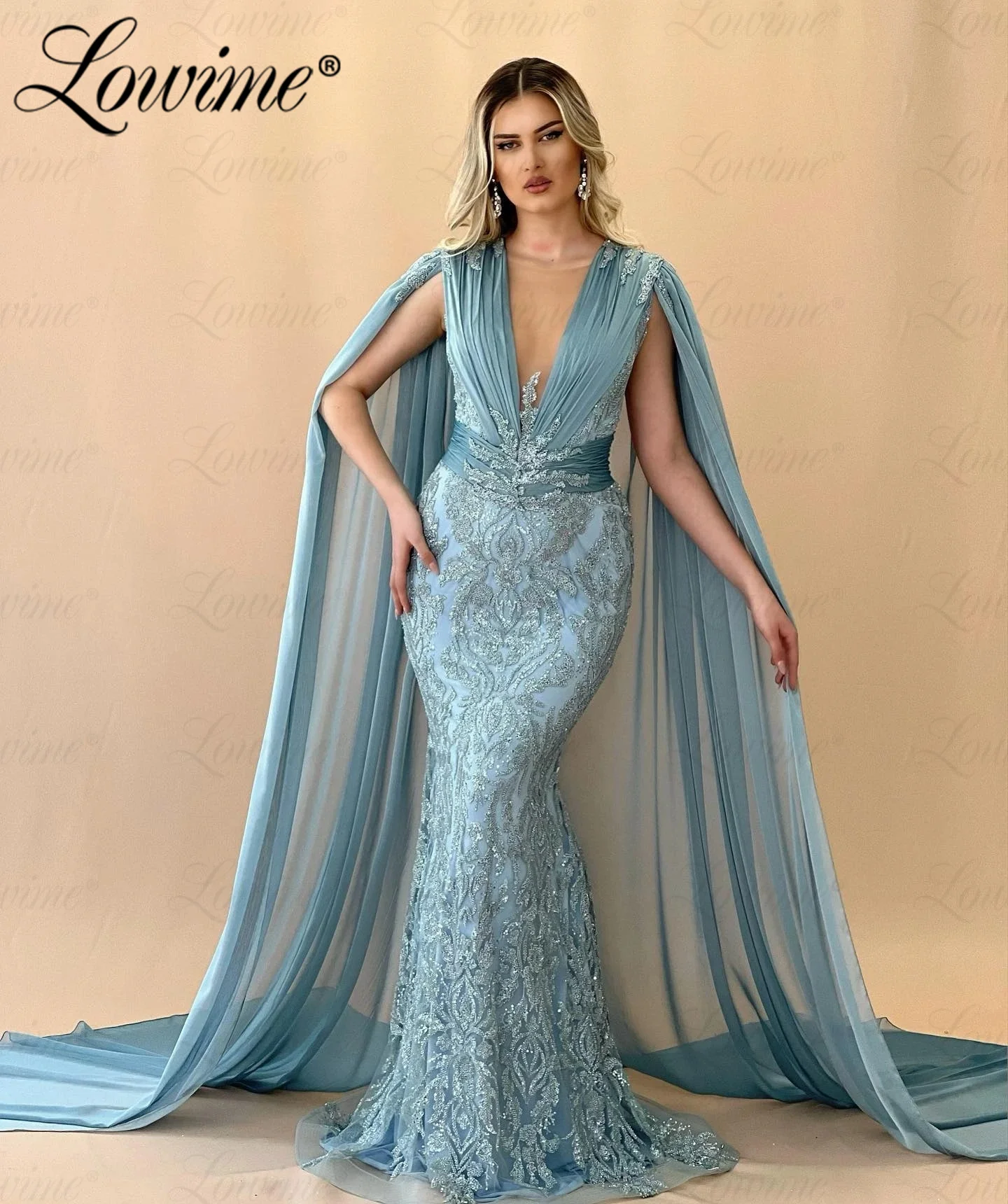 

Vintage Dubai Design Beaded Cape Sleeve Long Evening Dresses 2023 Plus Size Customized Wedding Party Dress Women Celebrity Prom