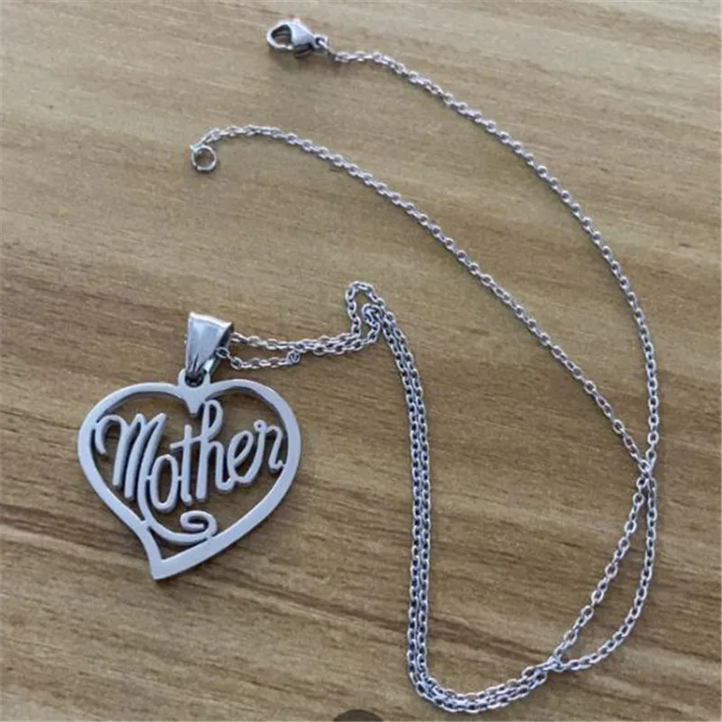 

Love Mom Mama Necklace Jewelry Gift For Mother MUM Letters Heart Pendant Wholesale