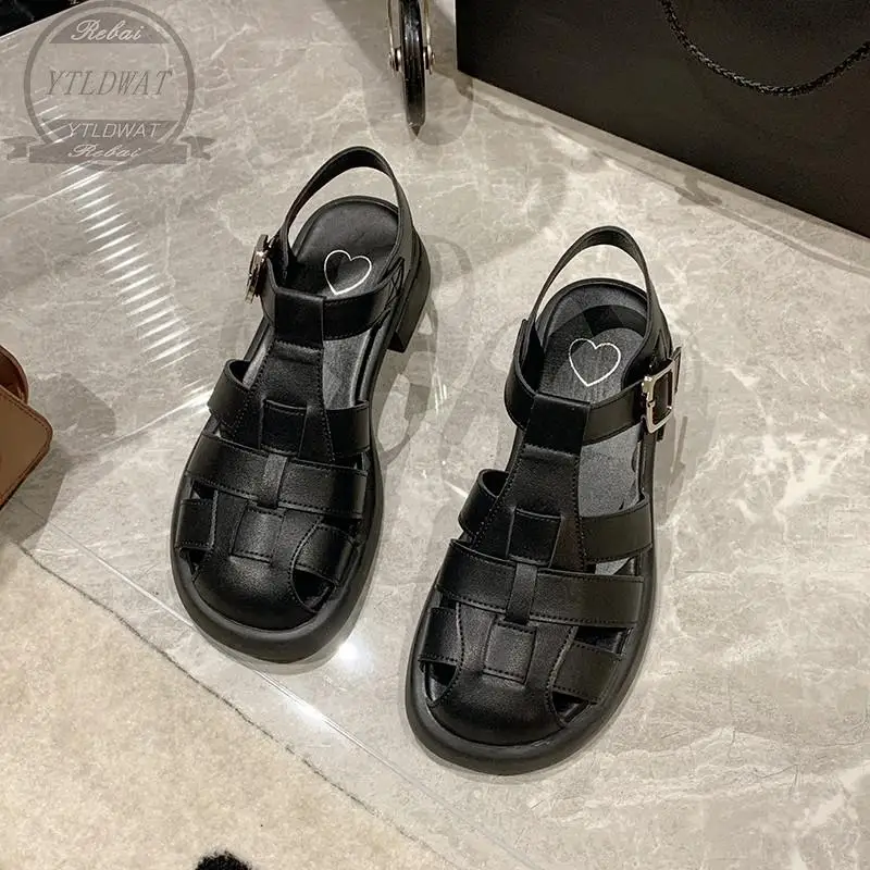 2022 NEW Sandals Women Leather Woven Roman Flats Cover Toe Buckle Strap Summer Beach LadiesShoes Woman   