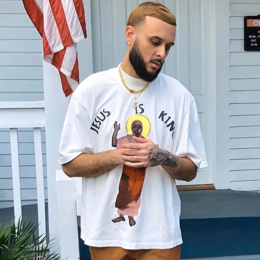 

Топы Cooo Coll Kanye West с принтом граффити Ограниченная серия женские футболки в стиле Хай-стрит Свободные футболки с коротким рукавом для мужчин