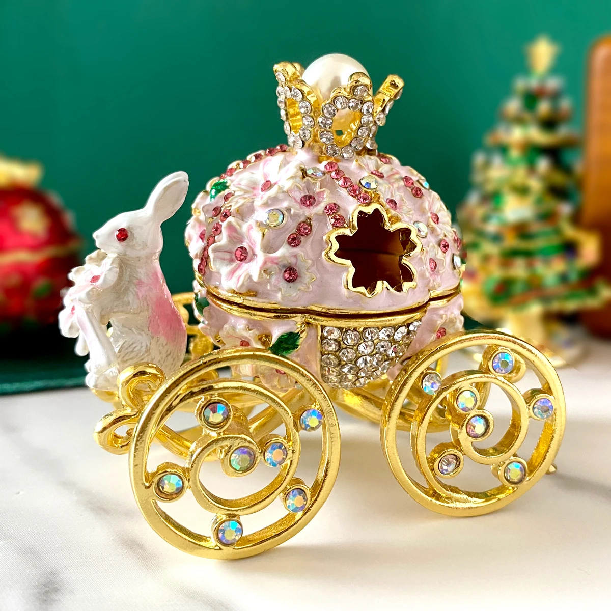 

Jewelry Trinket Box Hinged Metal Enameled Figurines Collectible Wedding Ring Holder Aniaml Sculpture statue Home Deocr XMas Gift