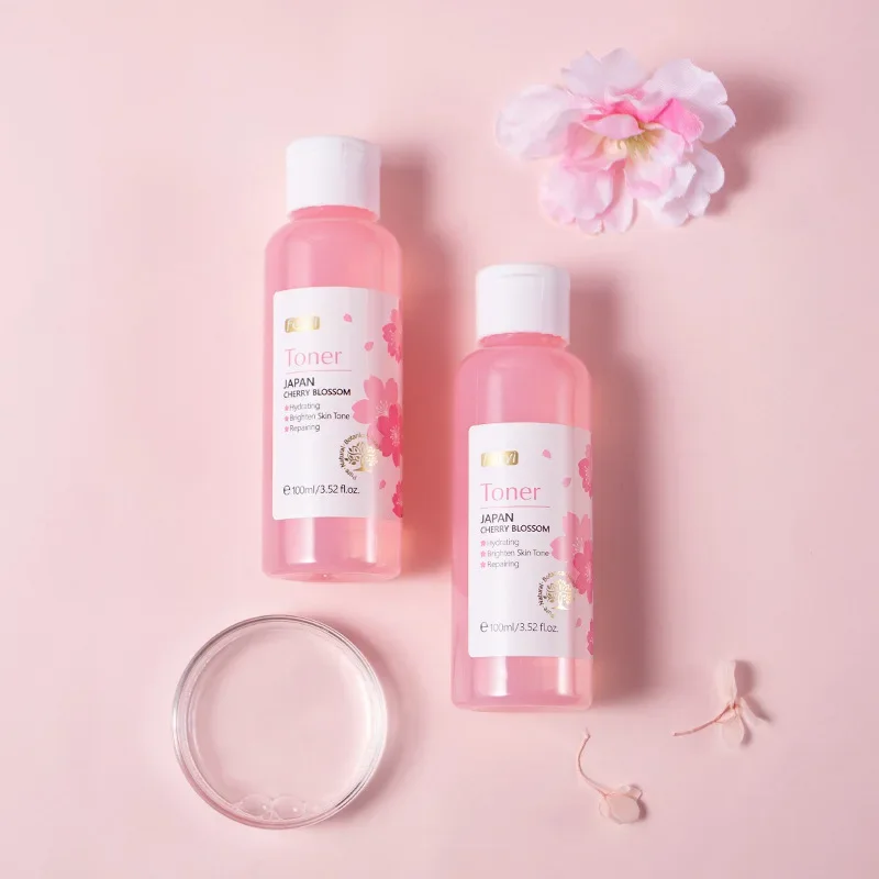 Фото Тоник для лица Fenyi Sakura: осветляющий, увлажняющий, регулирующий жирность, сужающий поры, подтягивающий и укрепляющий. Сыворотка для ухода за кожей. №1