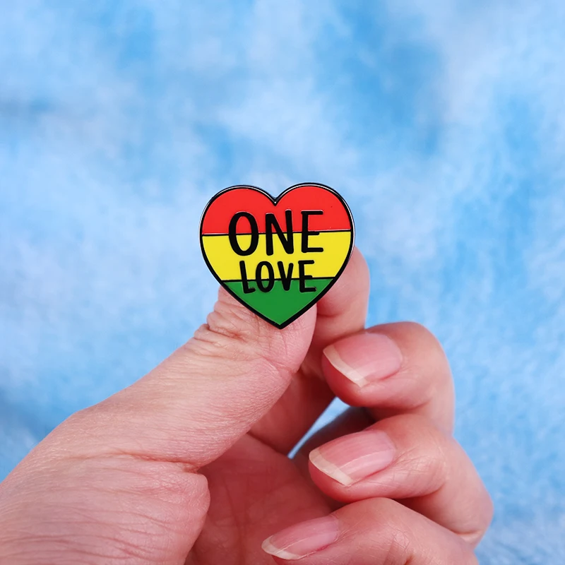 Фото Эмалированная булавка One Love Heart Bobs Значок в стиле Марли Подарки Музыкальные украшения в стиле регги №3