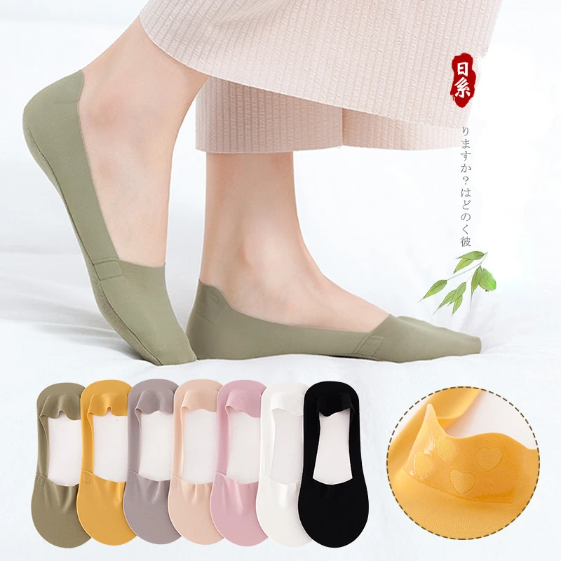 

Женские нескользящие носки-невидимки из вискозы и нейлона