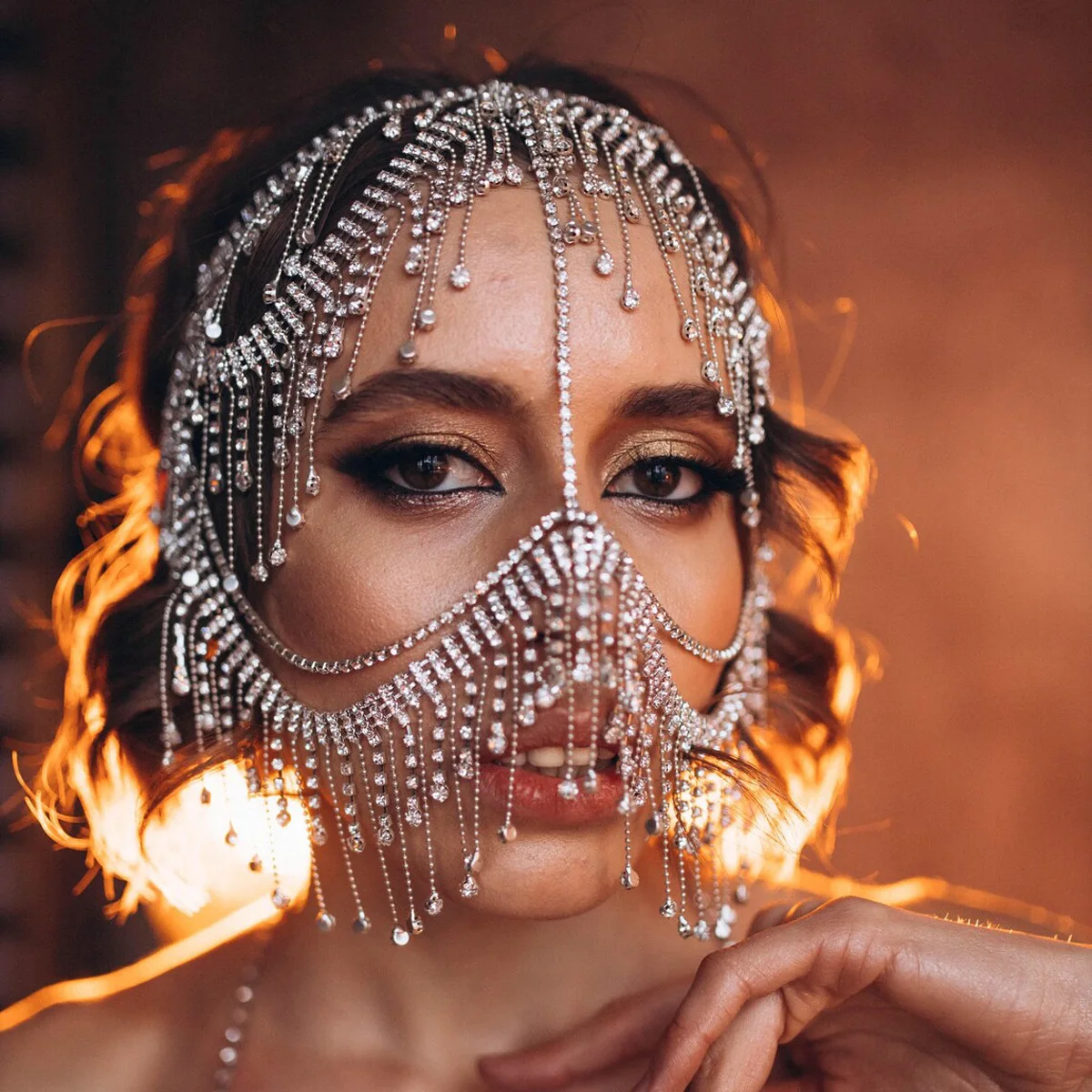 

New Fashion Pendant Rhinestone Tassle Masquerade Mask Women Party Jewelry Fishing Net Metal Shining Forehead Hair Face Mask
