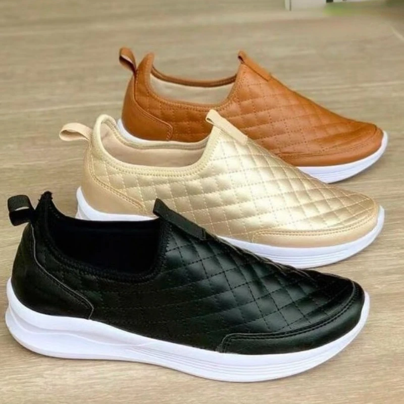 

2022 New Casual Shoes for Women Retro Slip on Flat Loafers Fashion Round Toe Platform Light Sneakers Ladies Vulcanized Shoes