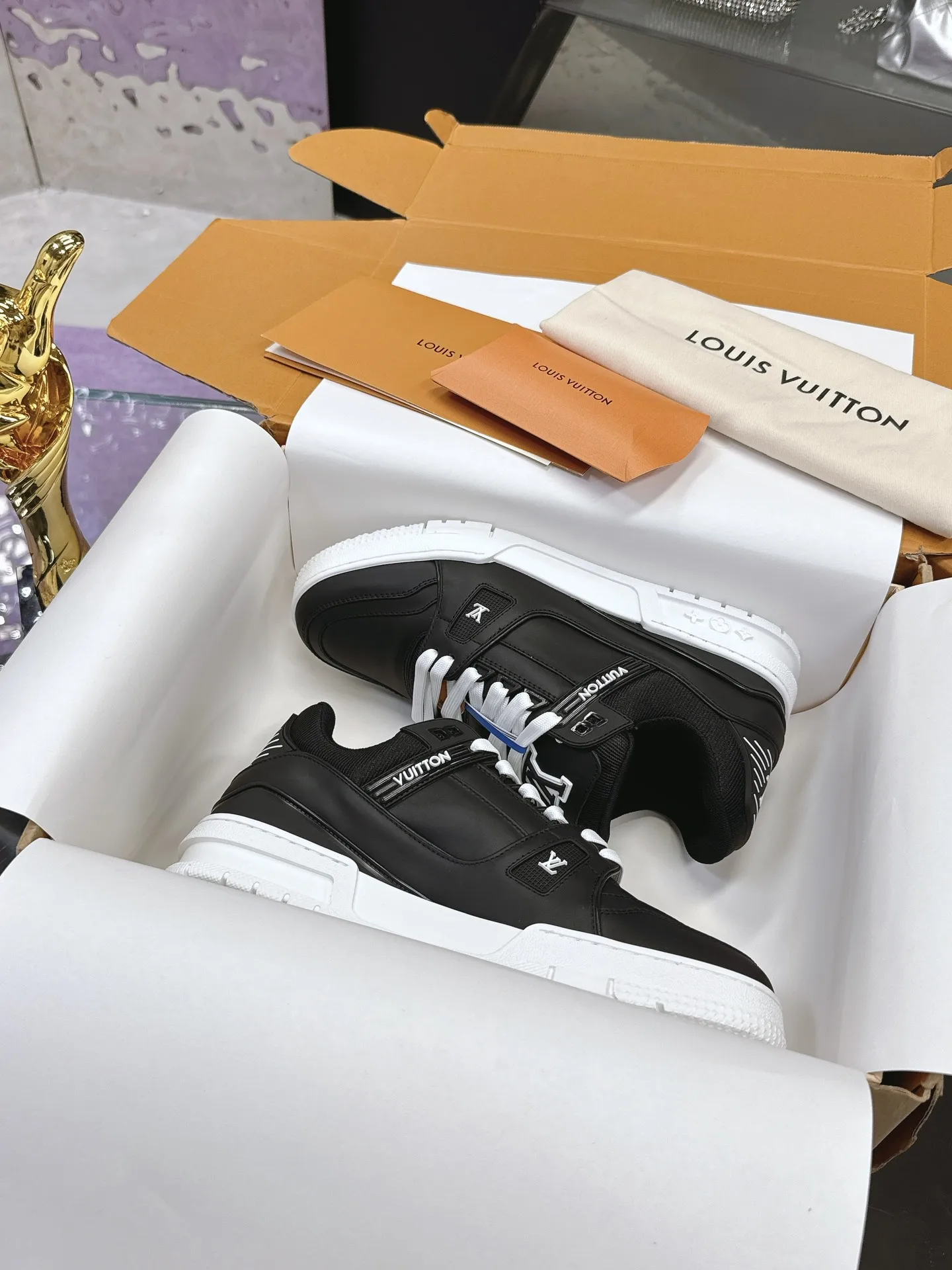 кроссовки в стиле LOUIS VUITTON copy 1:1 Модный удобный и универсальный