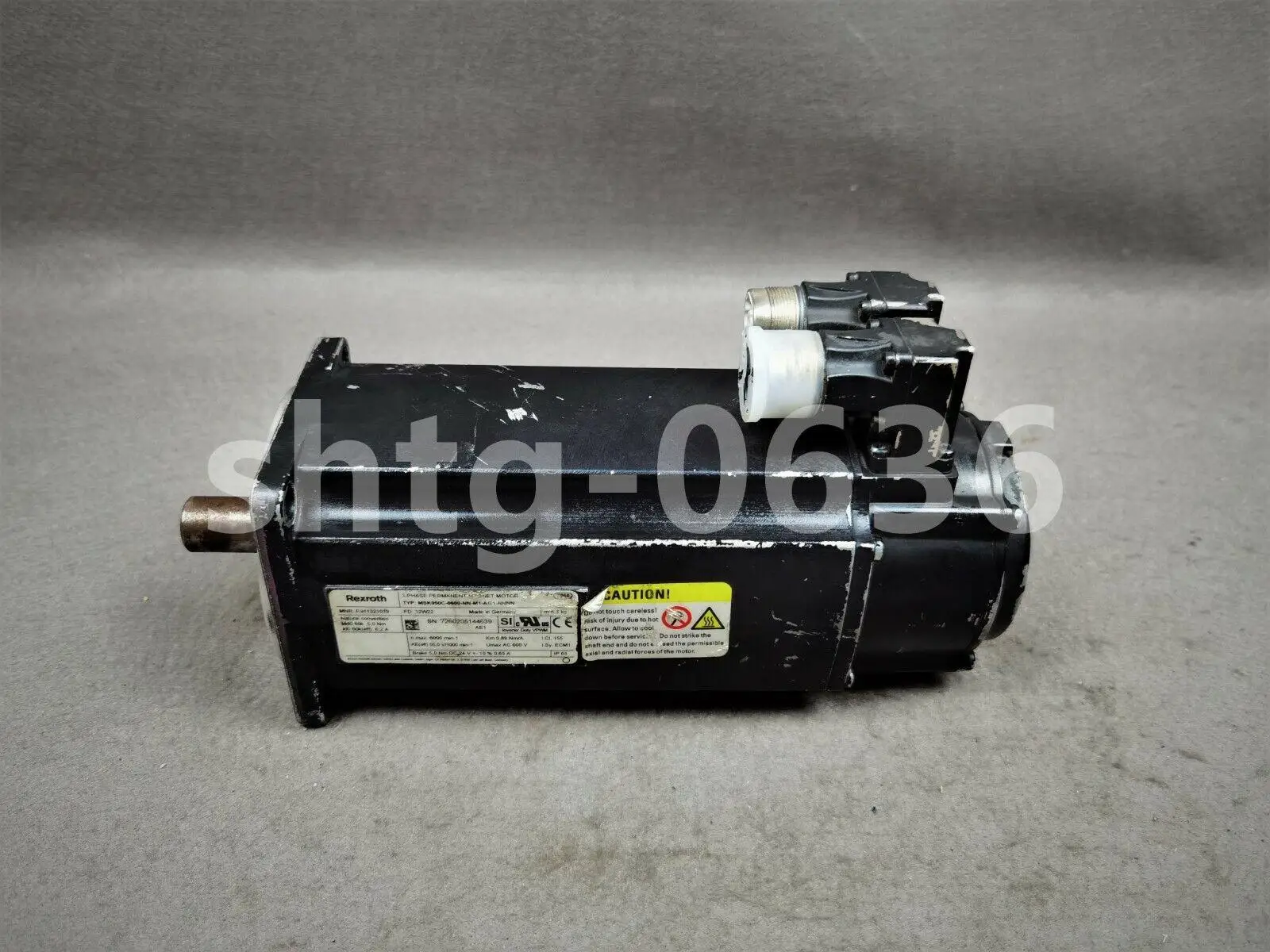 

Бывшая в употреблении модель (проверка чистоты)