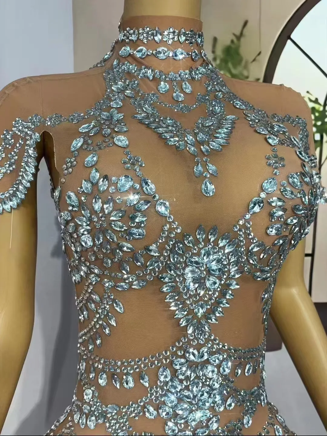 Сексуальный прозрачный боди для бара и ночного клуба