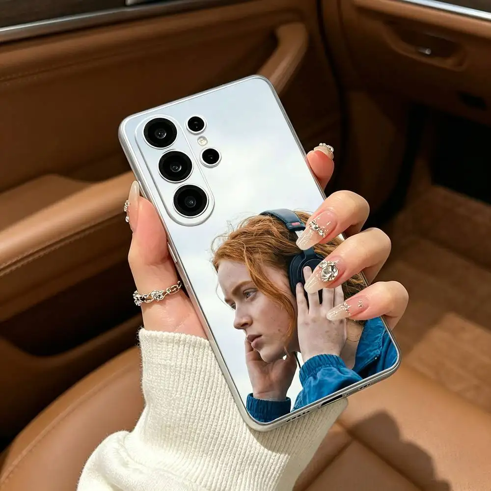 Фото Чехол для телефона с изображением актрисы Сэди Синк для Samsung S25, S24, S21, S22, S23, S30, Ultra, S20, Plus, FE, Lite №4