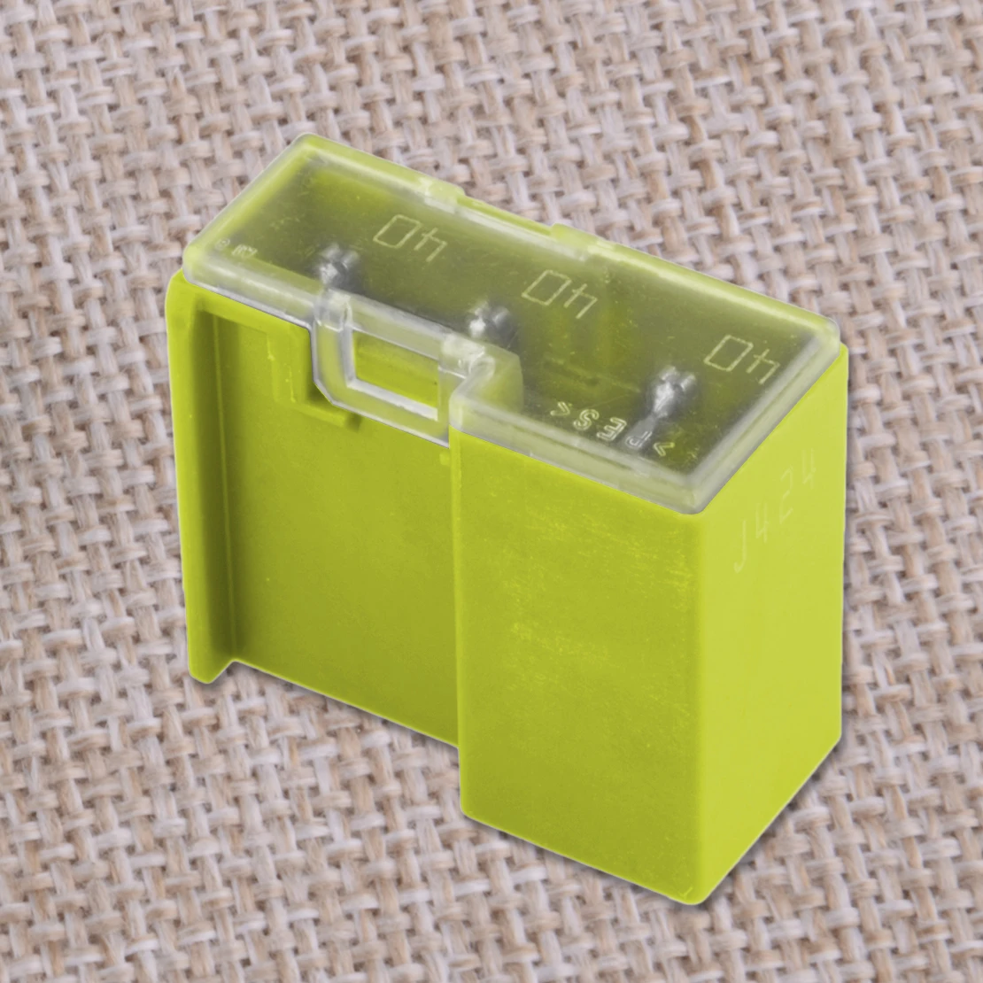 Желтый вентилятор радиатора с несколькими предохранителями плавкая ссылка