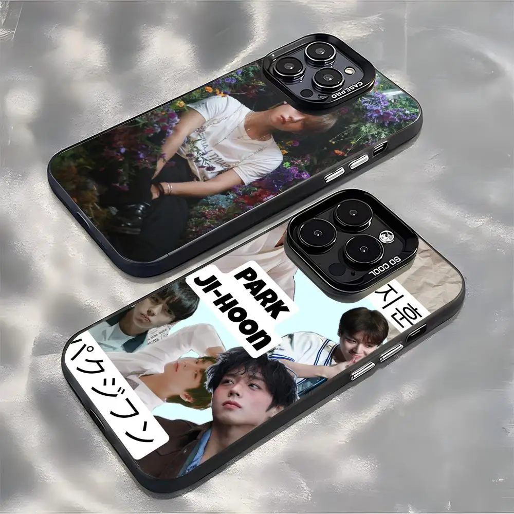 Фото Чехол для телефона Park Jihoon Wanna One, серебристый корпус lMDColor для iPhone 17, 16, 15, 14, 13, 12, 11 Pro Max Plus №1