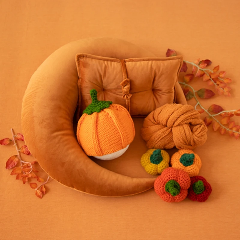Dvotinst Newborn Baby Photography Props Creative Pumpkin Halloween Set Hat Moon Pillow Wrap Amtumn Studio Shooting Photo Props