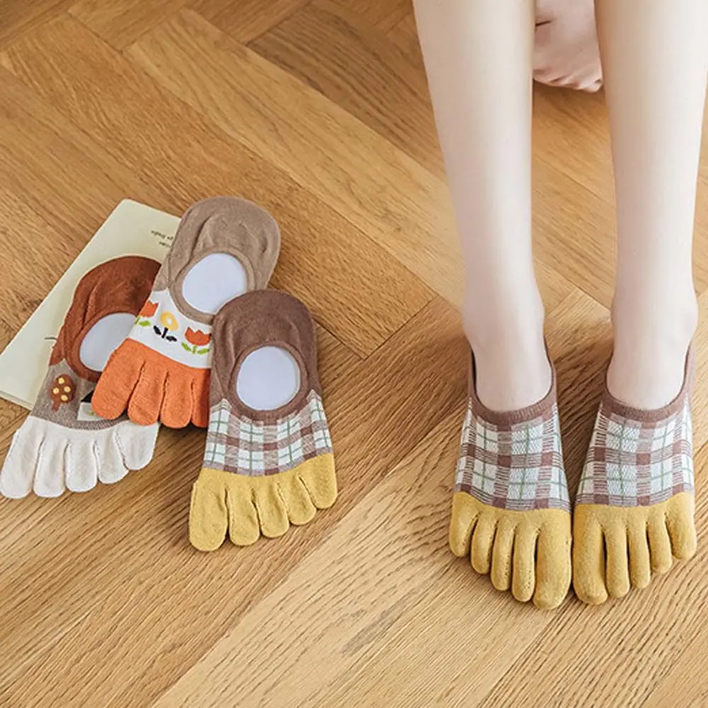 

Soft Casual Boat Socks Anti-slip Cotton Jacquard Short Tube Socks Split Toe Socks Women's Hosiery Five-Finger Socks