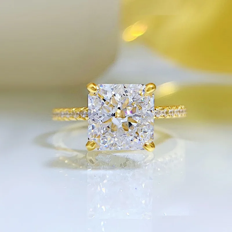 

2022 Live New 925 Silver High Carbon Diamond 10*10 Radiant Ice Flower Cut Hao Inlaid European and American Luxury