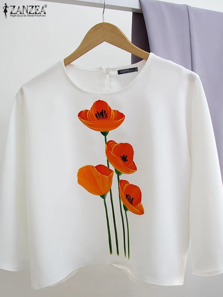 Женская блузка с цветочным принтом