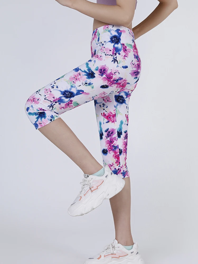 

YSDNCHI Push Up Elastic Fitness White Pink Floral Printing Leggings Women Running Summer Capris Gym Leggins Sport Sexy Workout