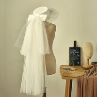 white wedding hat with veil elegant wedding accessories %d1%83%d0%ba%d1%80%d0%b0%d1%88%d0%b5%d0%bd%d0%b8%d1%8f %d0%b4%d0%bb%d1%8f %d0%b2%d0%be%d0%bb%d0%be%d1%81 pamelas y tocados para bodas