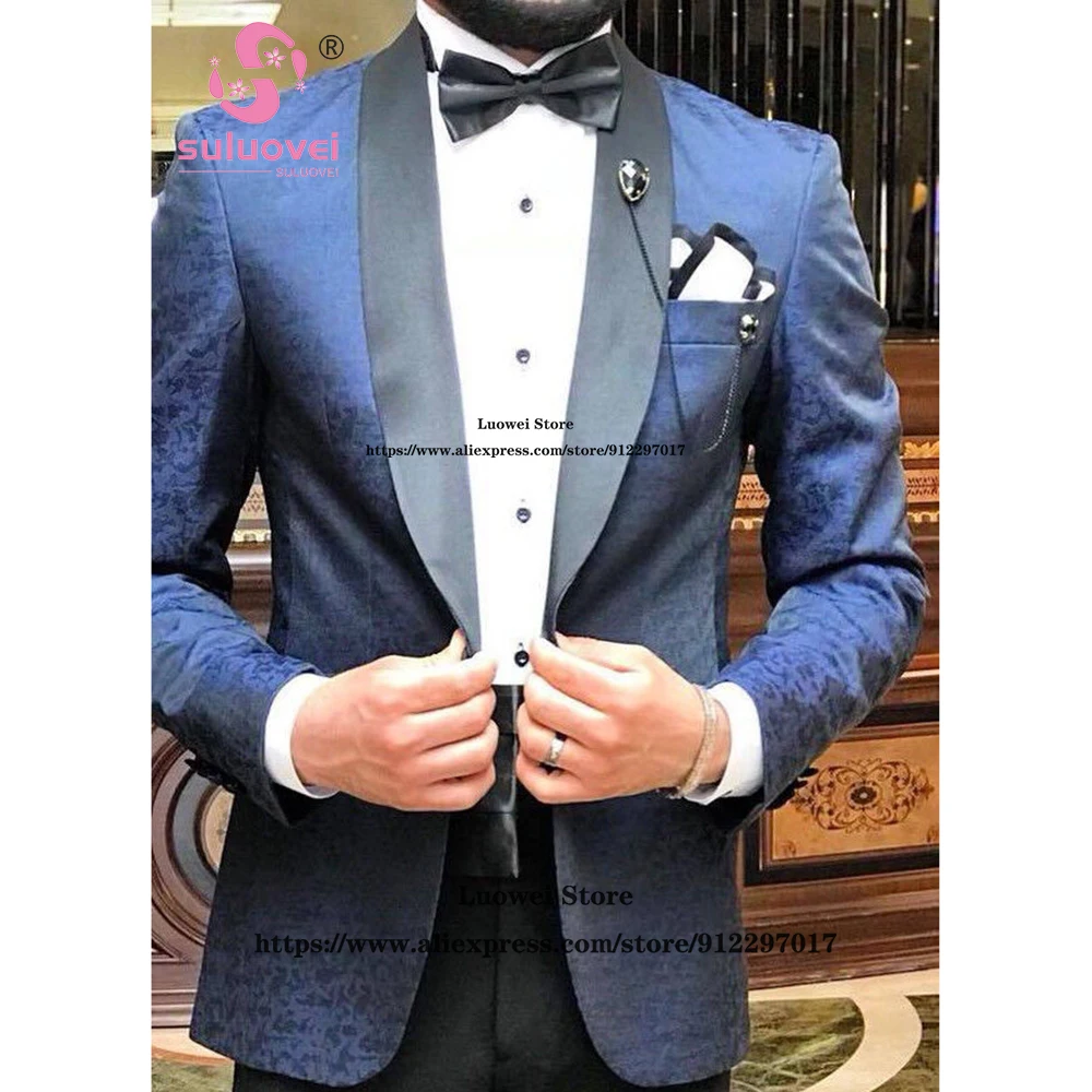 Рисунок 3 - Модный цветочный смокинг с отложным воротником и шалью