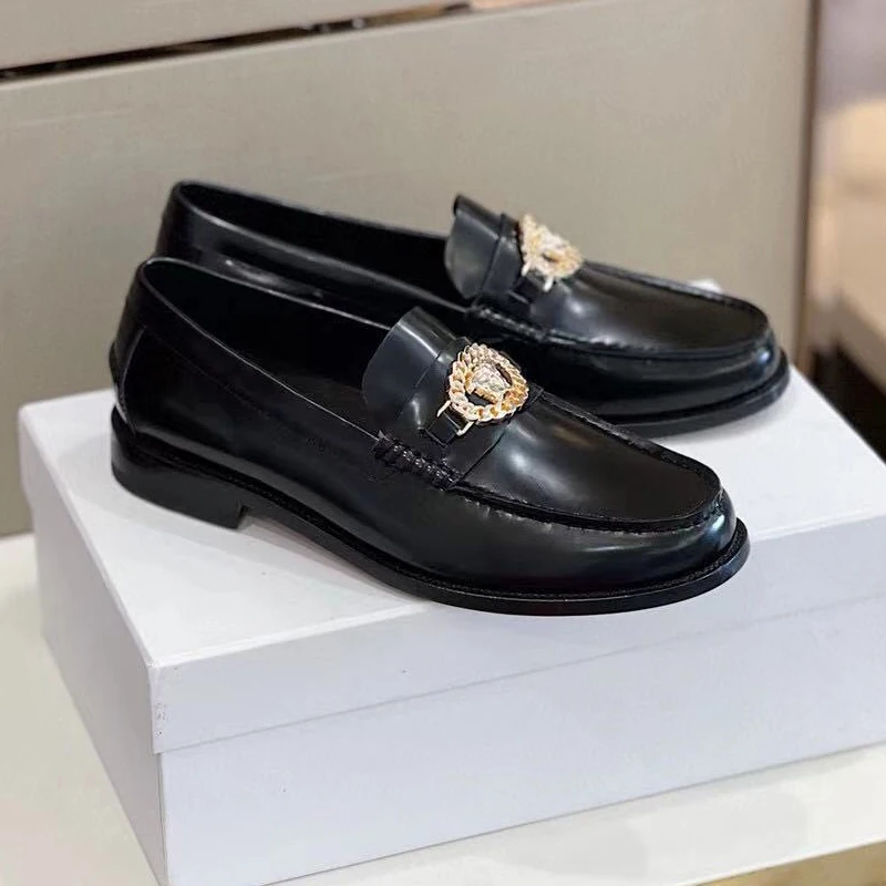 

High-quality Leather Shoes Men's 2022 Autumn Round-toe Thick-heeled Single Shoe British Style Black Metal Decoration Loafers