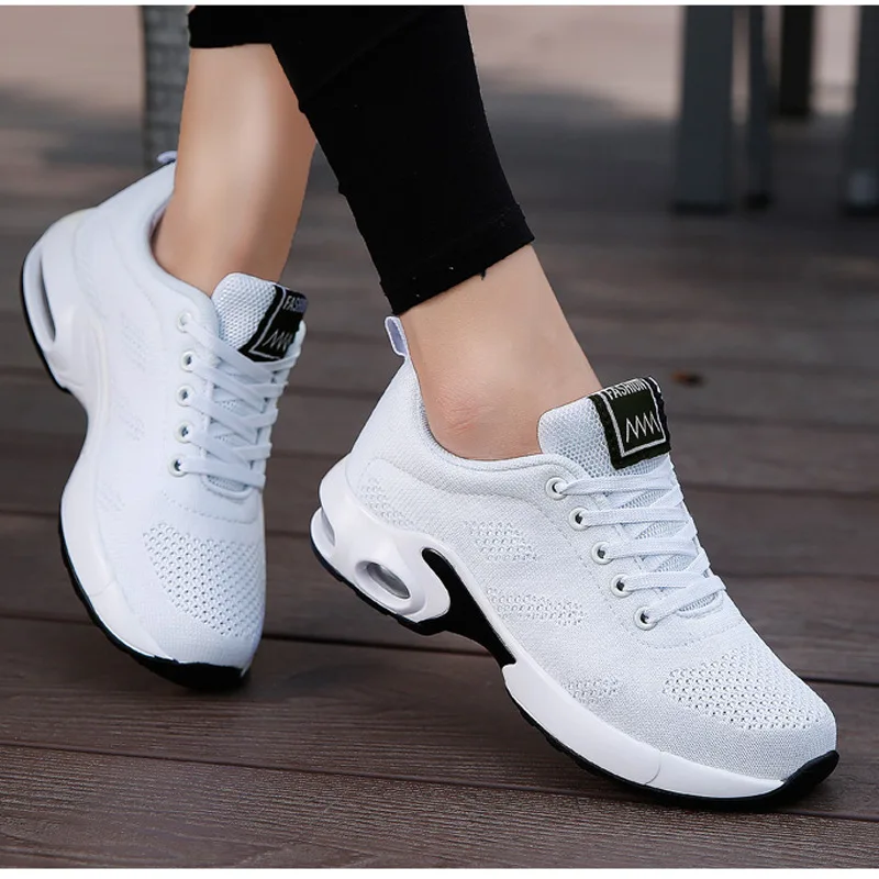 

Women's Black Sneakers Free ShippingLarge Size Women's Shoes Korean Version Of Breathable Casual Running Sports Female Autumn