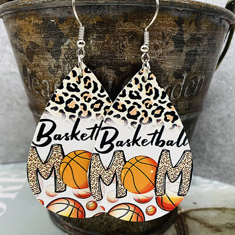 

Новые леопардовые кожаные серьги-капельки в форме футбольного мяча для женщин бейсбольные кожаные двусторонние серьги с принтом на День Матери подарки