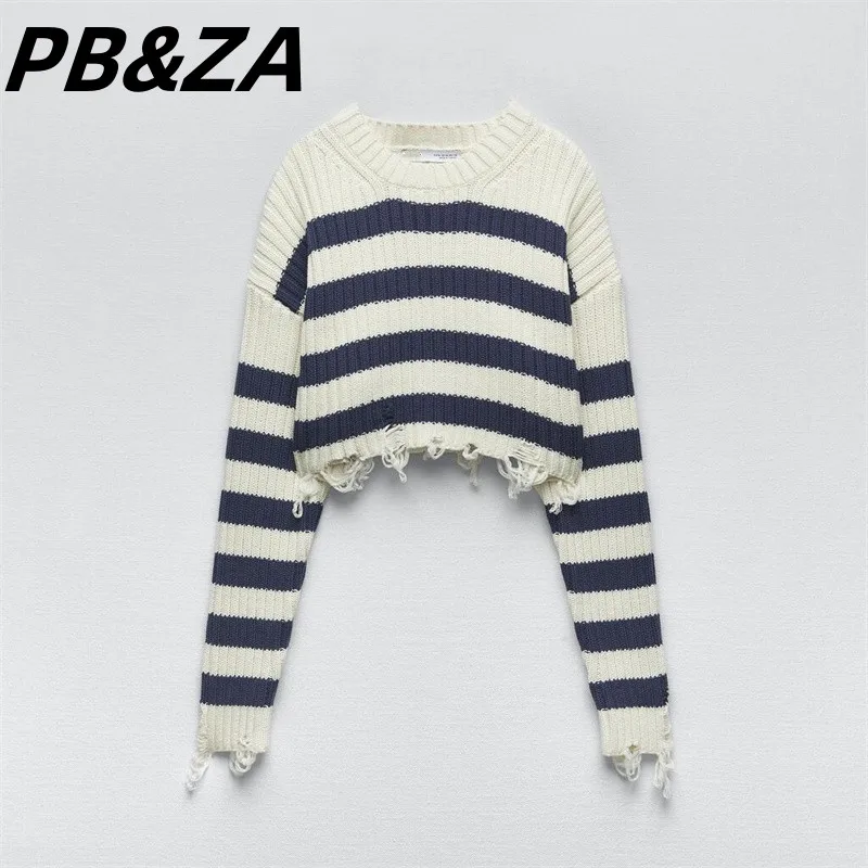 

PB&ZA 2023 Women's New Style Retro Design Sense Hole Short Section Striped Sweater Slim Top 6771056 104