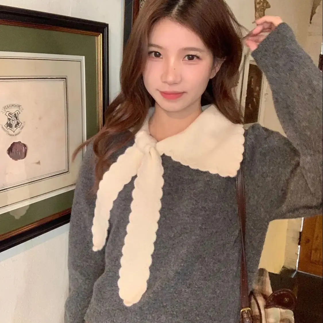 Свитер Oose высококачественный контрастный топ на бретелях женский стиль вязаный