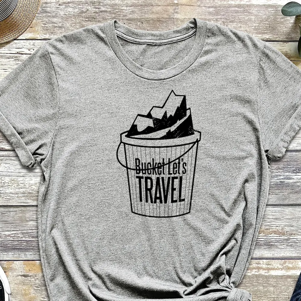 Здорово путешествие часто футболка еду внимательно мило вышло на борт