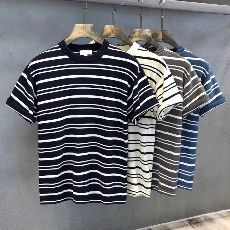 

Мужская летняя футболка с круглым вырезом, в полоску