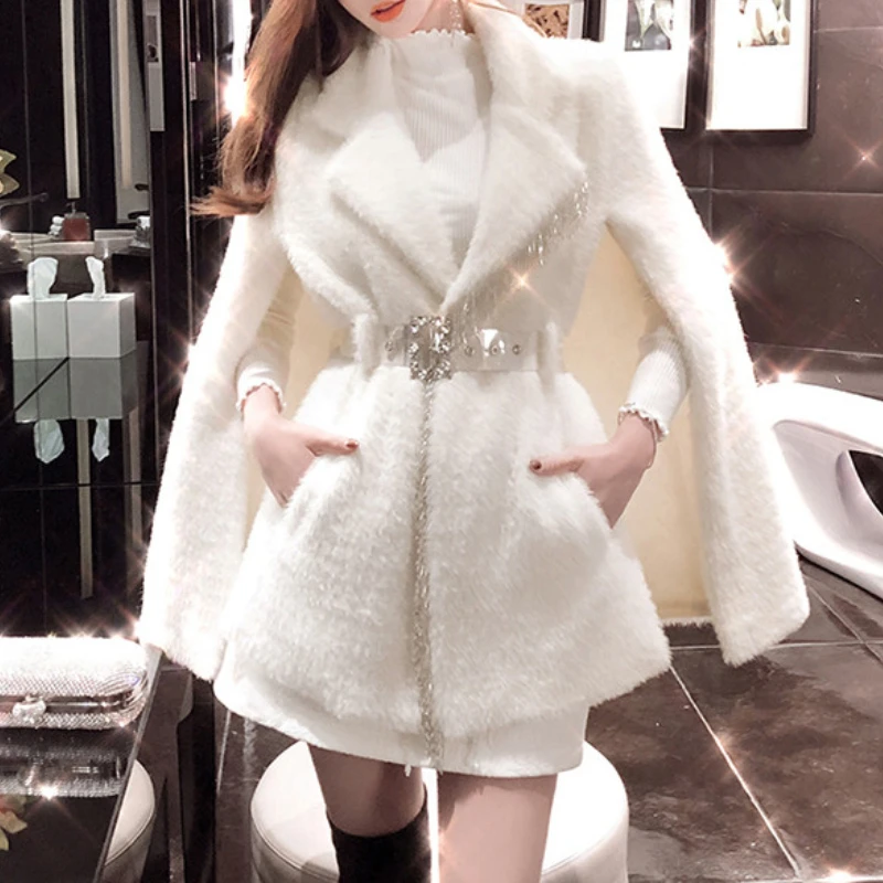 Women's 2023 New Autumn and Winter Ladies Temperament White Fashion Trend Women's Warm Long-sleeved Cloak Elegant Fur Coat Women