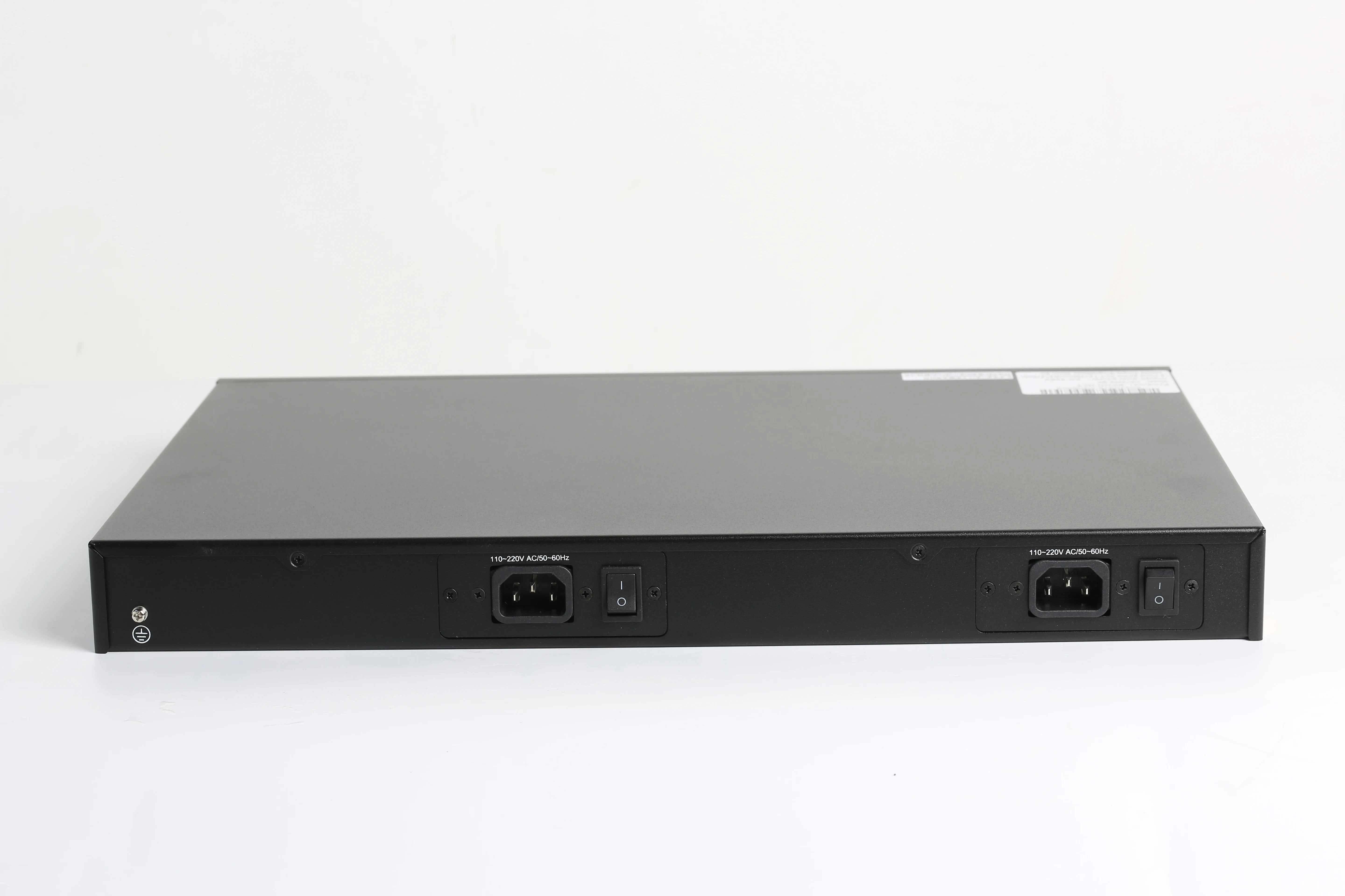 Фото 2026 1U стандартный стоечный 8-портовый EPON OLT, 8 SFP PON +12 оптоволоконных портов для восходящей связи, оптоволоконное оборудование FTTH OLT, совместимое с любым брендом №4