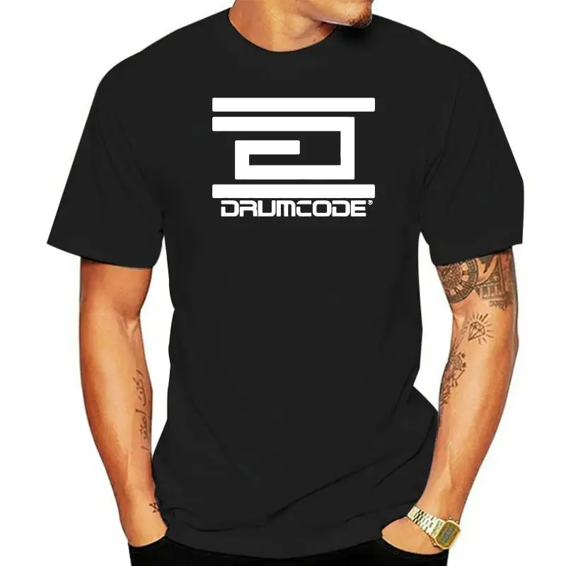 

Drumcode Swedish Techno Label Logo Men Black White T Shirt New Summer Men 100% Cotton Cool Short Sleeve Tee Shirts