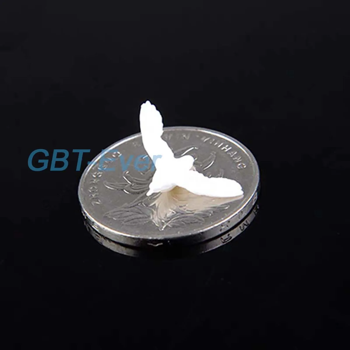 

Миниатюрные белые голуби из пластика, набор из 5 штук