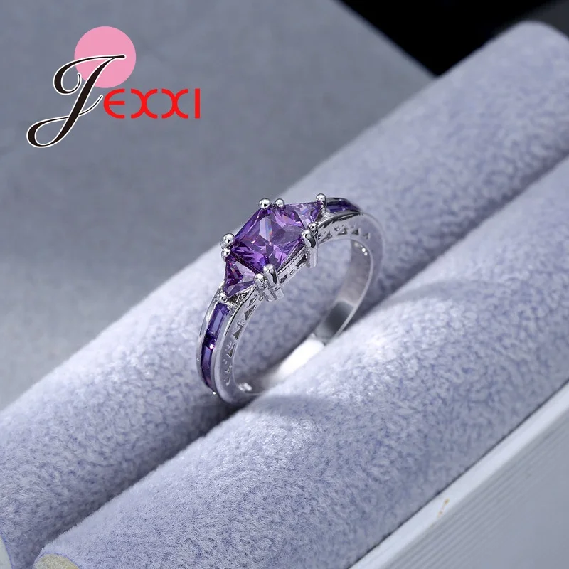 Большая распродажа романтическое кольцо с квадратным кристаллом циркония