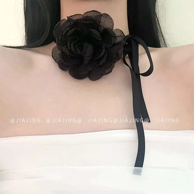 

Vintage Black Flower Pendant Necklace with Long Rope Chain Temperament Jewelry for Her Women Birthday Gifts
