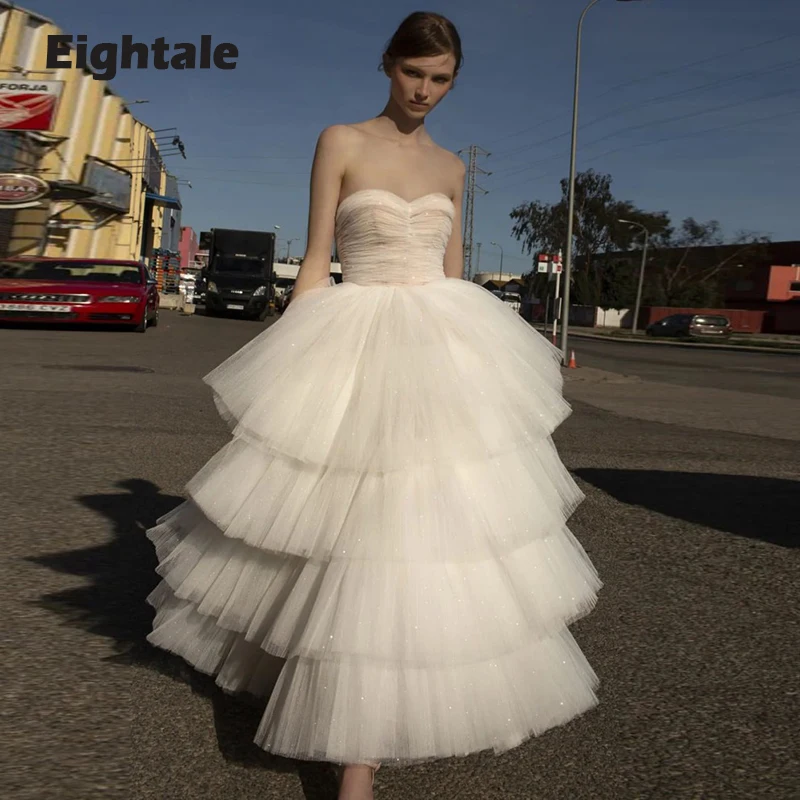 Бальное платье с блестками в несколько рядов цвета слоновой кости