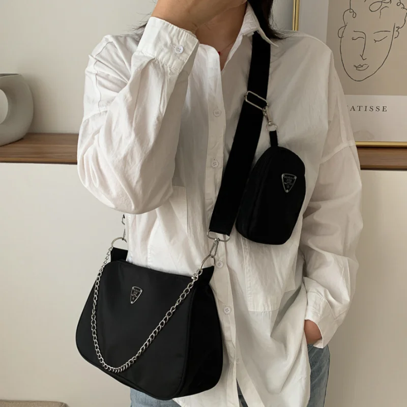 

New Women's Textured Shoulder Bag with Square Small Bag Retro Messenger Bag Crescent Chain Underarm Bag