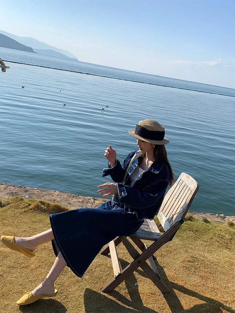 Три хороших продукта маленькое темно-синее короткое джинсовое пальто с высокой