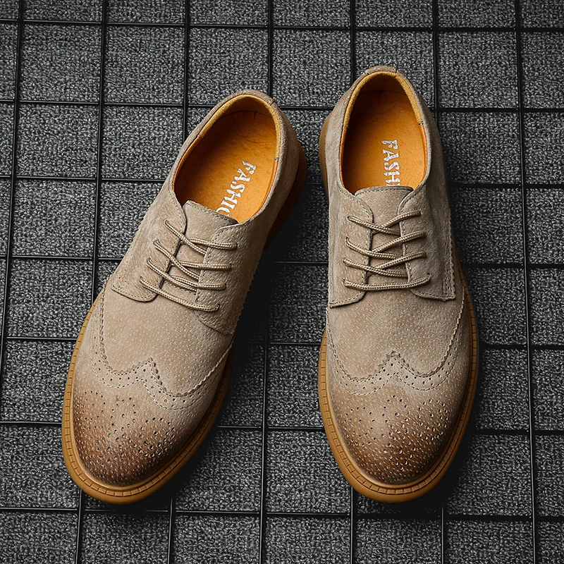 

Casual Leather Mens Oxford Shoes 2022 new Classic Brogue Shoes young British Style High Quality handmade men shoe plus size38-46