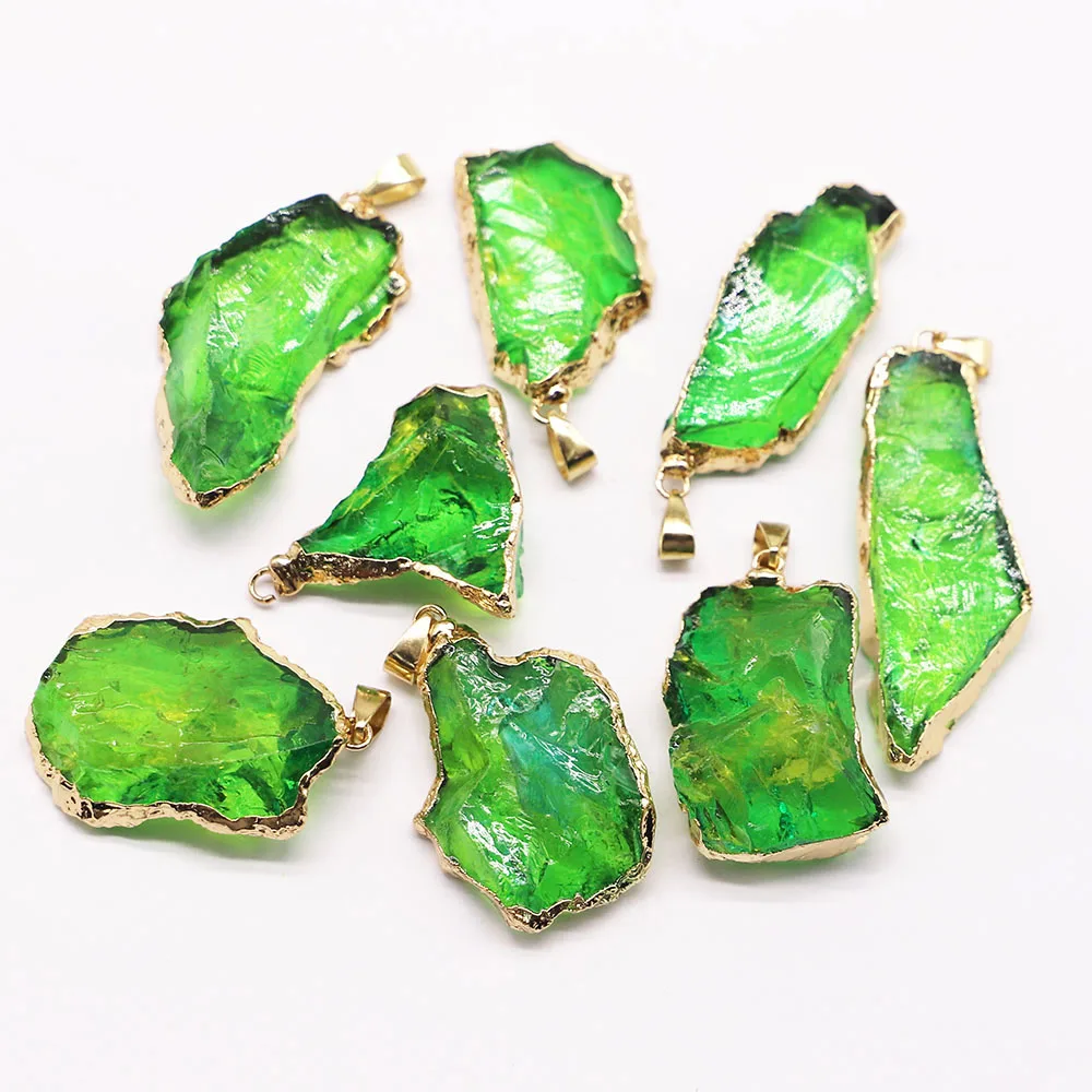 Free Shipping Natural Stone Irregular Crystal Necklace Green Gold-plated Edge Pendant DIY Fashion Jewelry Accessories 7Pcs/Lot