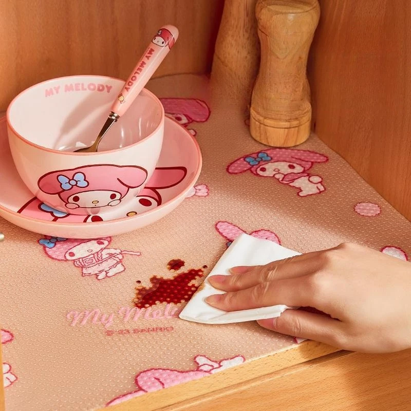 Фото Влагостойкая бумага с аниме-персонажами Cinnamoroll и My Melody, противоскользящая, съемная, для шкафов, кухонных полок, обувных шкафов, дома, игрушек №3