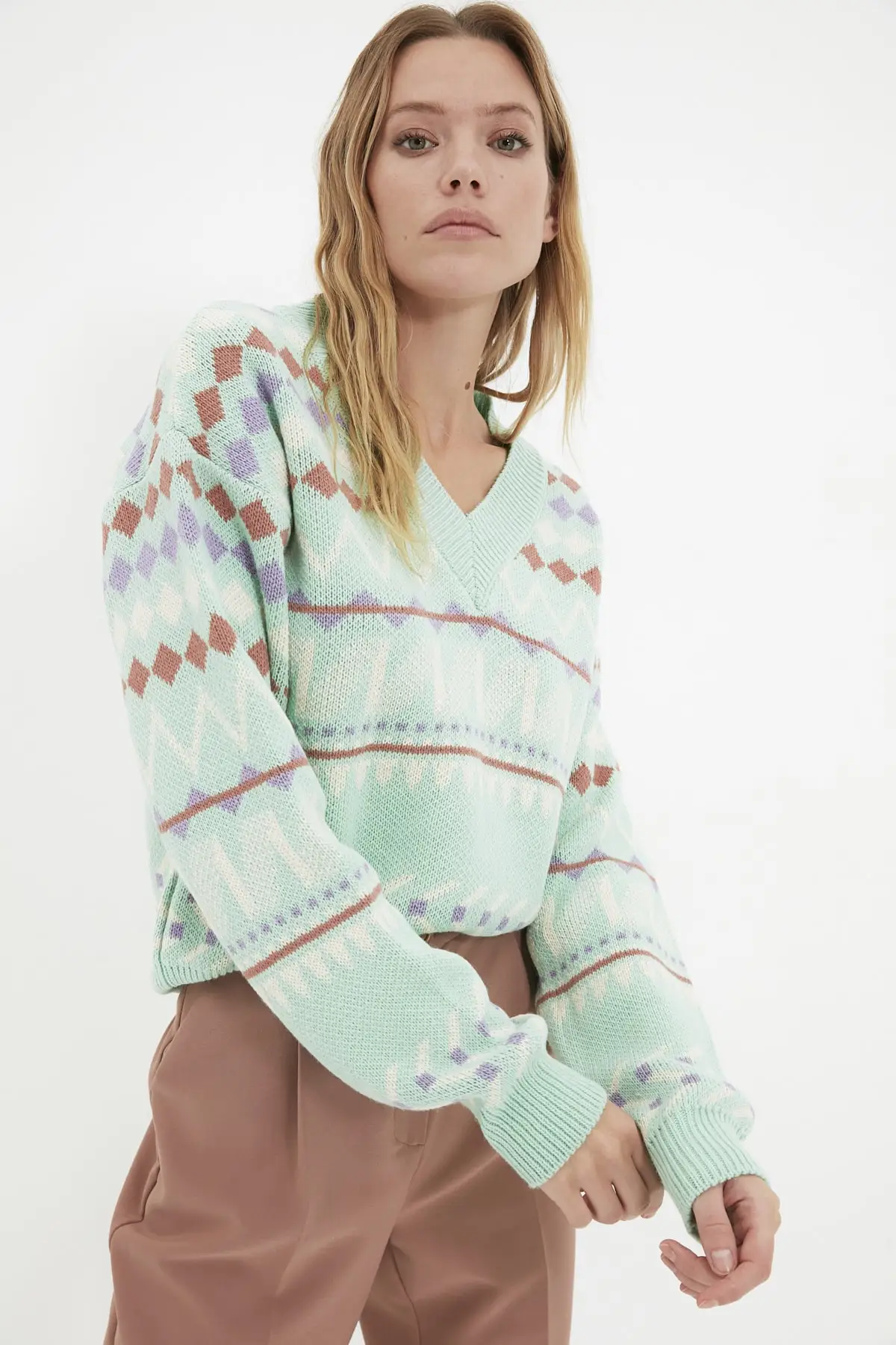

Trendyol Jakarlı Oversize Knitwear Sweater TWOAW22KZ2665