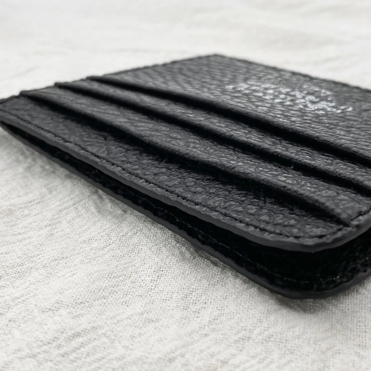 Genuine Leather Four Corner Sewing Mark Men's ID Card Holder Simple Black Fashion Card Case Bag Texture  Bank Credit