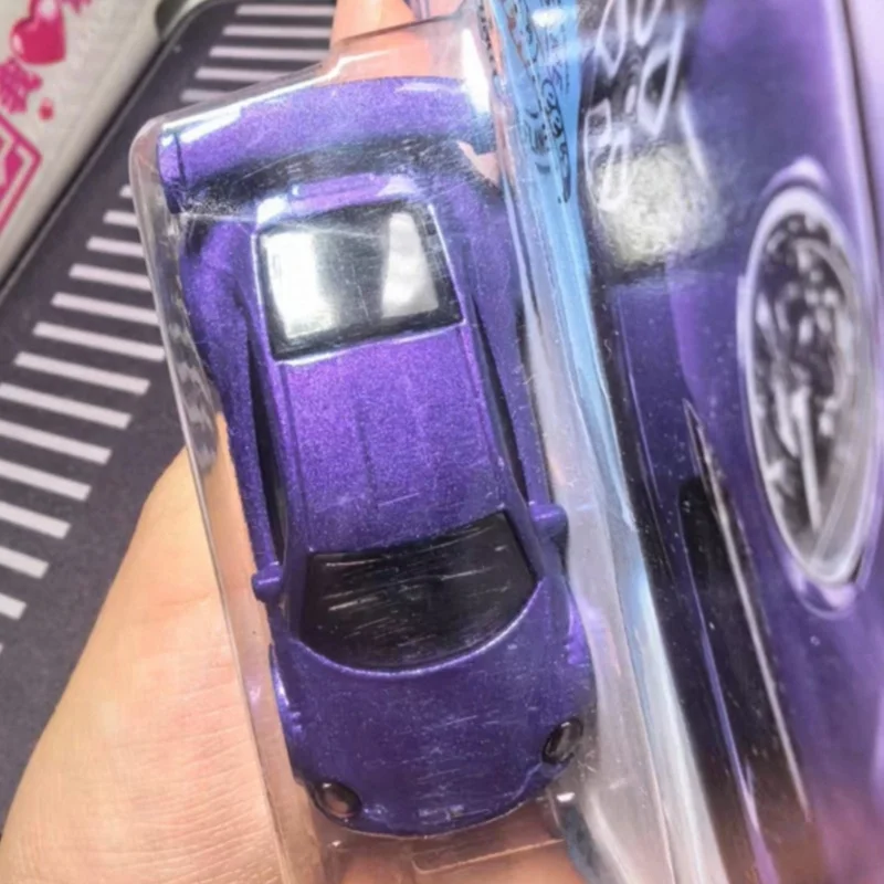 Фото Коллекционная модель Hot Wheels Porsche 911 GT3 RS, фиолетовый литой спортивный автомобиль, украшение для рабочего стола, хобби-модель для фанатов №4