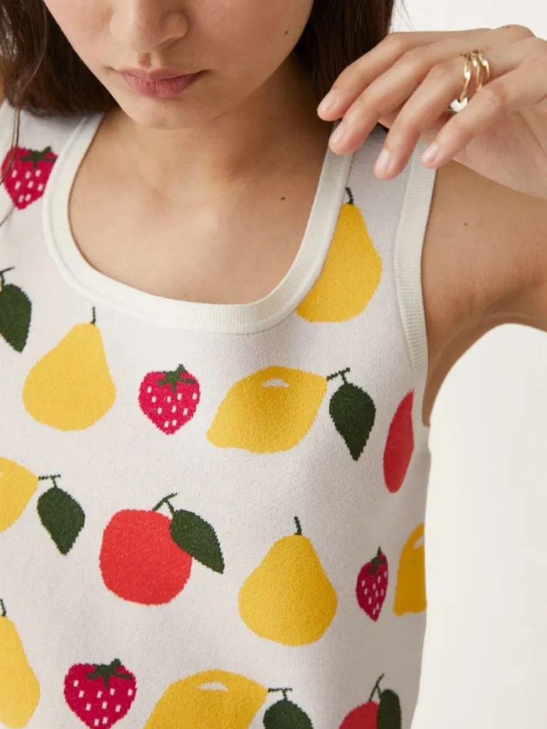 

Fruit Jacquard Women Casual Knit Camisole 2022 New Summer Female Sweet Square Collar Sleeveless Versatile Knitwear Tank Tops