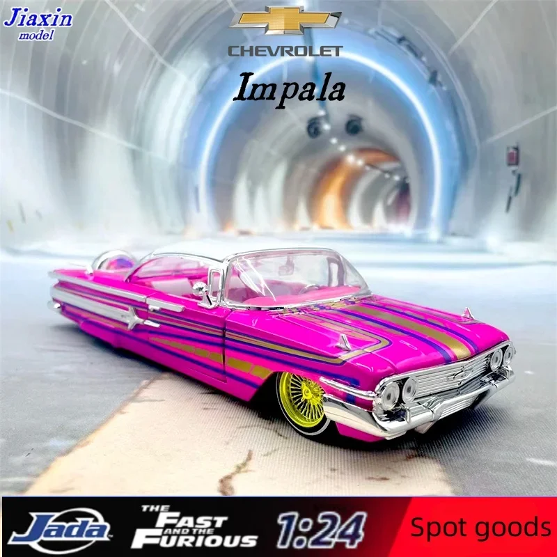 Фото Модель автомобиля Jada Chevrolet Impala 1/24, ретро-классика, из сплава, для детской коллекции, подарок №1