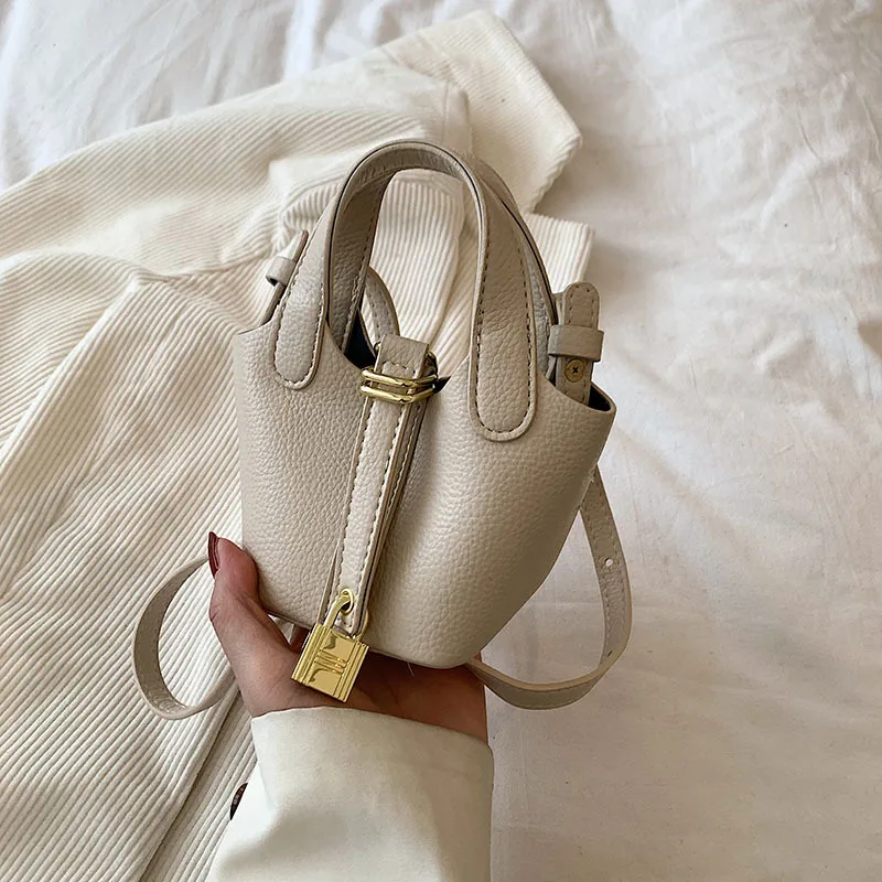 Fashion Girl Coin Purse HandbagChildren Wallet Small Coin Box Bag Cute Lock Kid Money Bag Baby Bucket Bag Shoulder Bag Purse