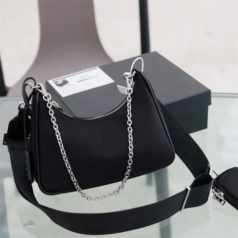 

Classic 3 in 1 nylon fabric chain bag leisure shopping bag